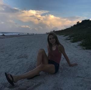 Meet your Posher, Allison